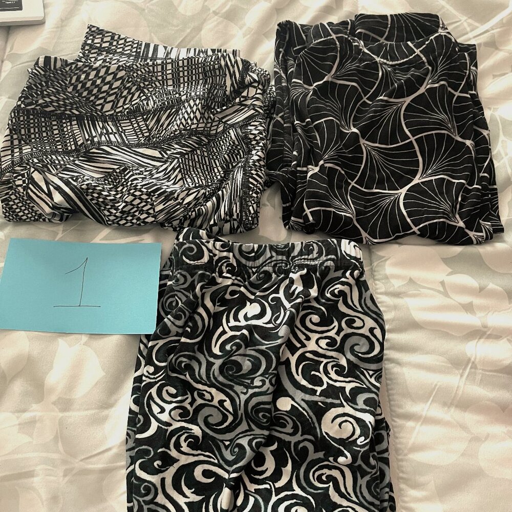 black pattern leggins